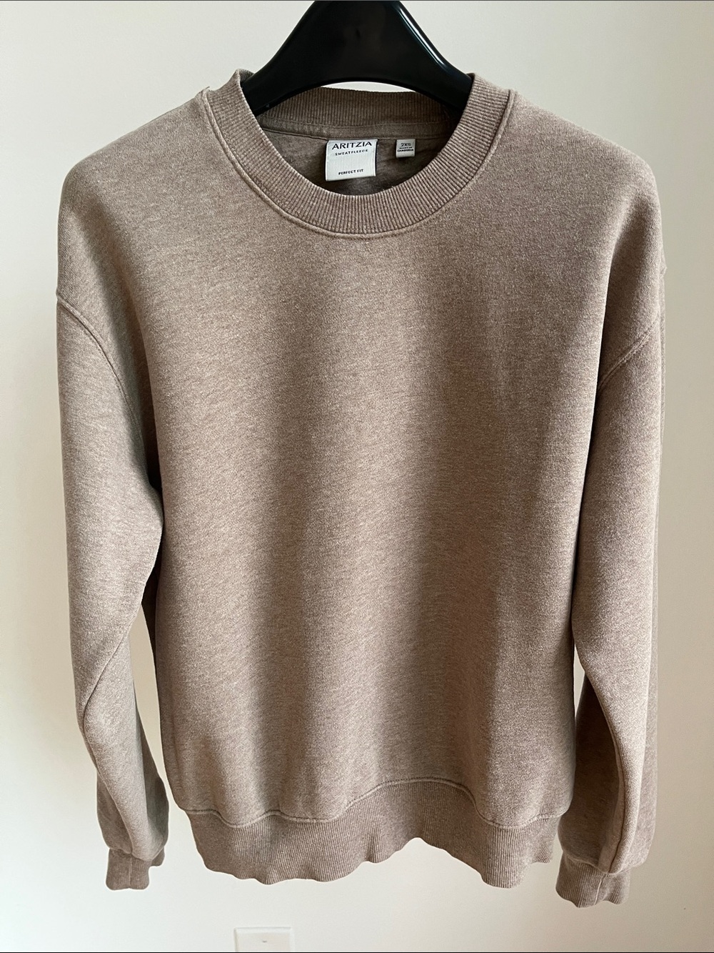 Aritzia Cozy Sweatfleece Perfect Crew Sweatshirt